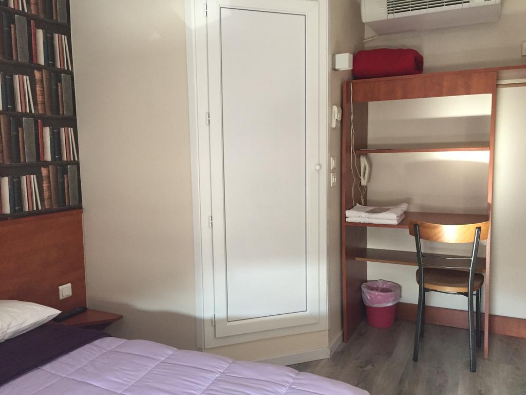 Fasthotel Nimes 케사르그 객실 사진